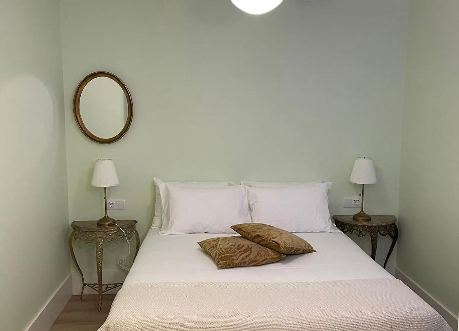 Charming Guesthouse From XIX Century Lisbon
