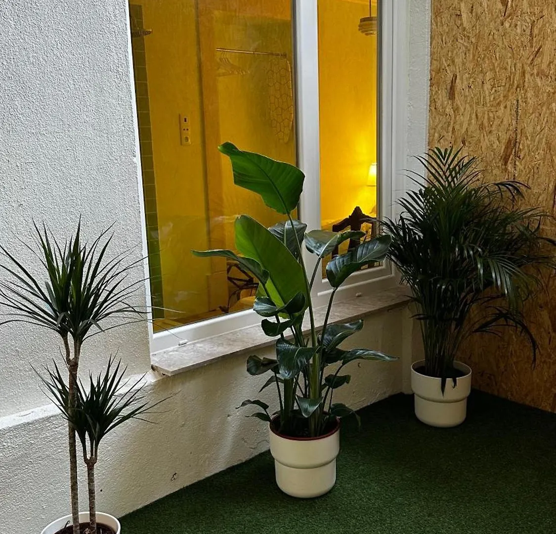 ליסבון Charming Guesthouse From XIX Century 0*,